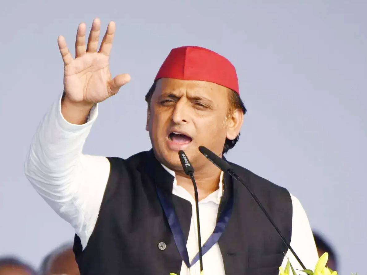 अखिलेश यादव