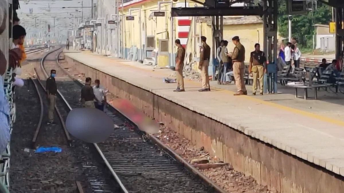 Mirzapur train accident