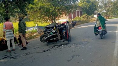 ई-रिक्शा-कार