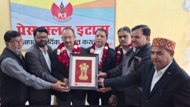 इटावा, प्रेस क्लब, जिला बार एसोसिएशन, राजेश कुमार त्रिपाठी, नितिन तिवारी, प्रभाकर त्रिपाठी, सम्मान समारोह, दिनेश शाक्य, विशुन कुमार यादव, वरिष्ठ पत्रकार, प्रदीप शर्मा