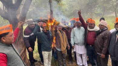 बांग्लादेश में हिंदू असुरक्षित, मऊ में यूनुस सरकार के खिलाफ उबाल