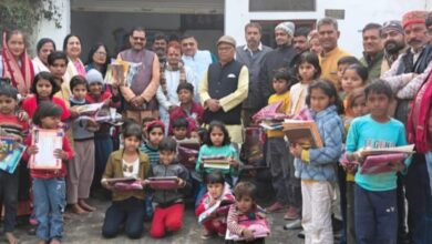 रमेश ने छात्रों के साथ मनाया 58 वाँ जन्मदिन