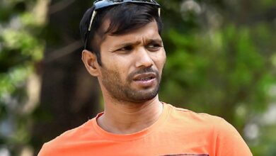 ashok dinda career