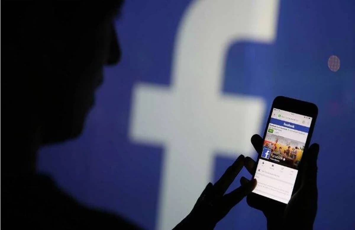 Facebook video best upload time 2026