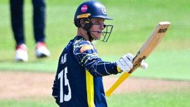 Toby Albert six sixes