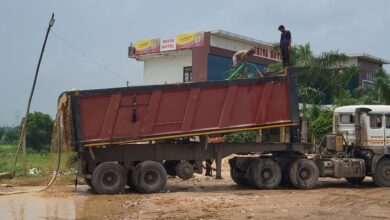 धड़ल्ले से चल रहे अवैध धुलाई सेंटर