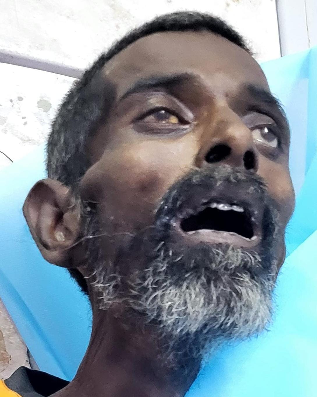 इलाज को अस्पताल पहुंचे अज्ञात व्यक्ति की मौत