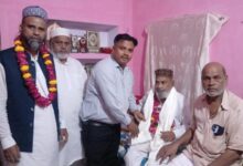 बगदाद शरीफ की जियारत पर निकले कादरी का सम्मान