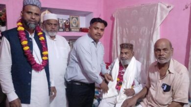 बगदाद शरीफ की जियारत पर निकले कादरी का सम्मान