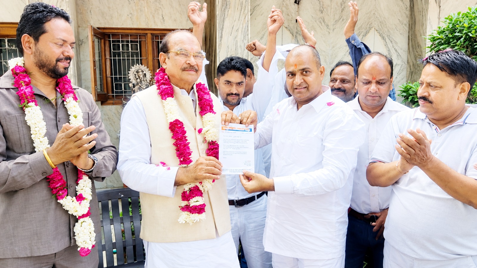 मुकेश शर्मा बने राष्ट्रीय परिवर्तन दल के गाजियाबाद महानगर अध्यक्ष