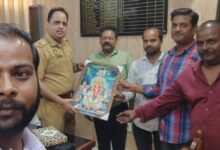 गणेश सेवा संस्थान ने थानाध्यक्ष को किया सम्मानित