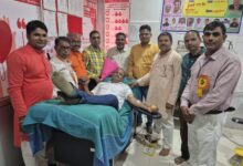 गांधी जयंती के अवसर पर रक्तवीरों ने किया रक्तदान