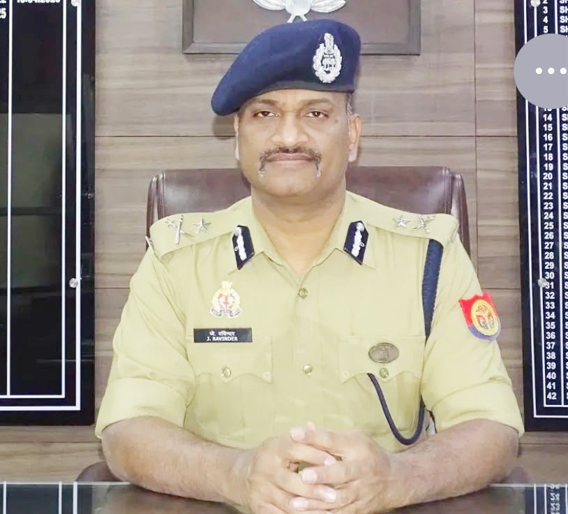 गाजियाबाद पुलिस ने बरामद किए 6706 मोबाइल