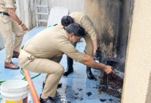 फायर ब्रिगेड ने तीन दमकल गाड़ियों की मदद से आग पर पाया काबू