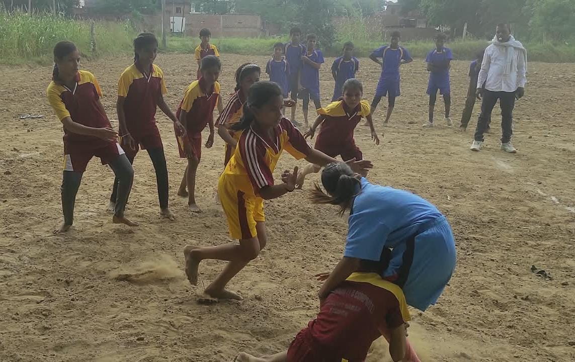 संकुल स्तरीय खेलकूद प्रतियोगिता में सम्पन्न