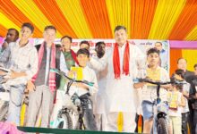 वाल्मीकि प्रकटोत्सव समारोह में सपा प्रदेश सचिव अभिषेक गर्ग सम्मानित