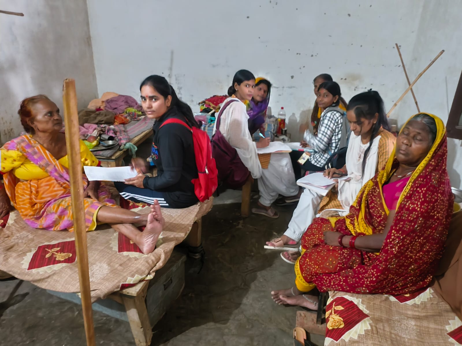 समाजशास्त्र के विद्यार्थियों ने जाना वृद्धजनों के जीवन का यथार्थ