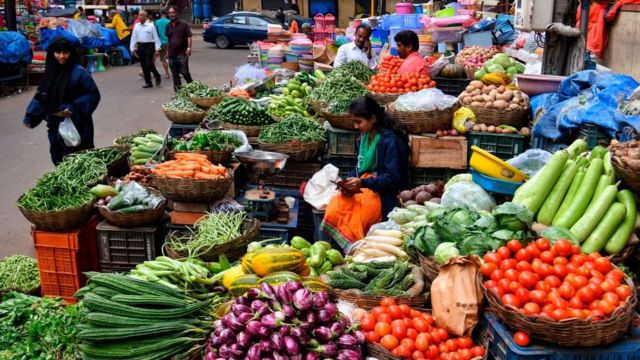Photo of अगस्त महीने में खाद्य महंगाई दर में आई बढ़ोतरी, आम लोगों की बुरी हालत