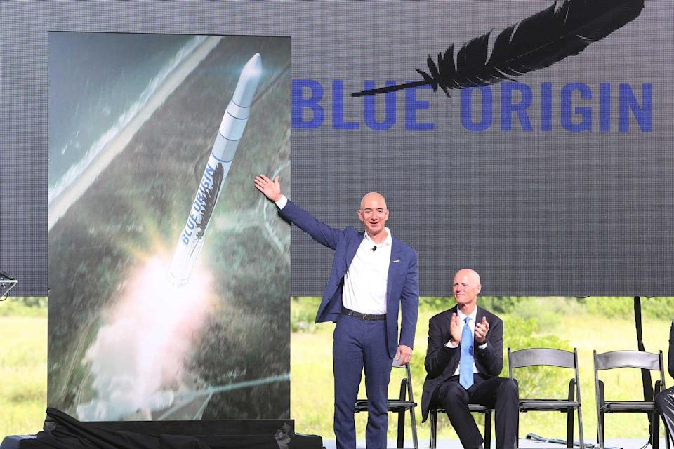Photo of Jeff Bezos की Blue Origin सैलानियाें को कराएगी अंतरिक्ष की सैर, एक सीट के लिए देने होंगे इतने लाख रूपए