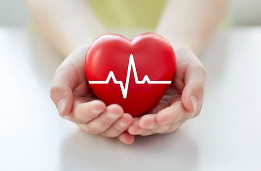 Photo of हृदय रोगियों को स्वस्थ रहने के लिए अपनी डाइट में जरुर करने चाहिए ये बदलाव…