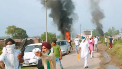 Photo of लखीमपुर खीरी : इंटरनेट सेवा फिर से बंद, नेताओं का आना जाना जारी