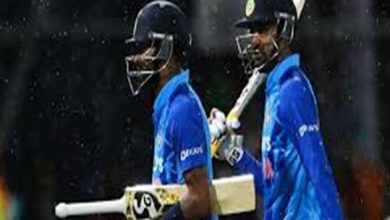 Photo of Ind vs NZ 1st ODI: न्यूजीलैंड ने टॉस जीतकर पहले गेंदबाजी का लिया फैसला, भारत की तरफ से डेब्यू कर रहे ये दो खिलाडी