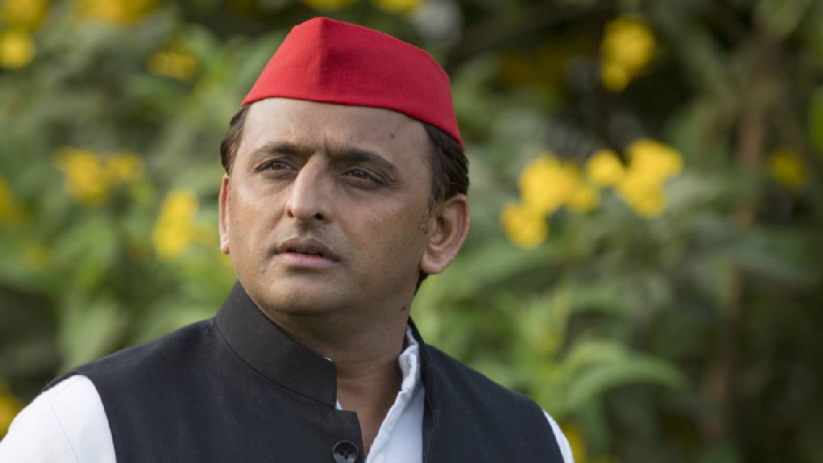 अखिलेश यादव