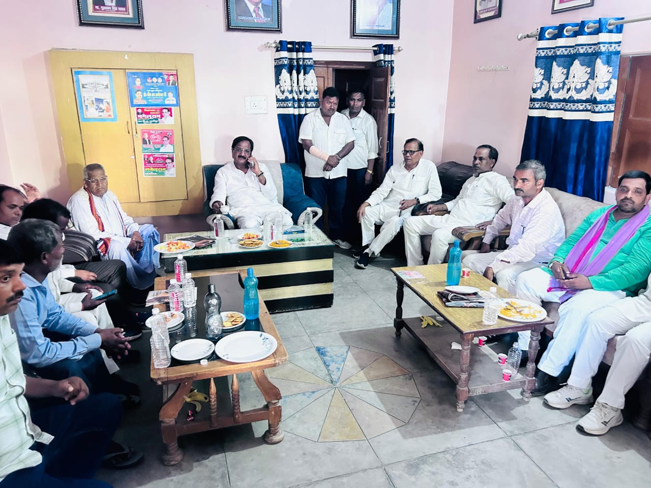 सांसद राम भुआल निषाद