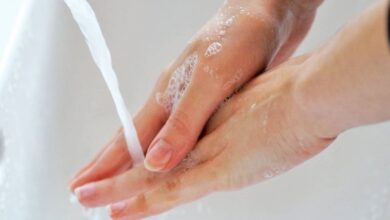What is a common hand washing mistake