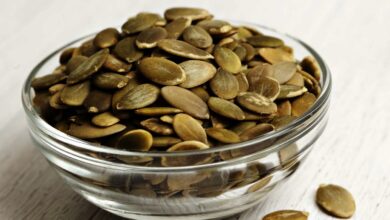 advantages eating pumpkin seeds