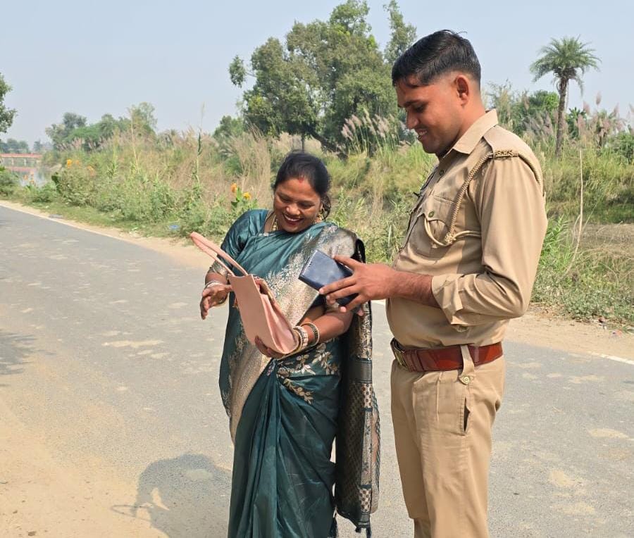 इटावा पुलिस कर्मी