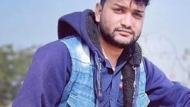 फांसी पर झूलe