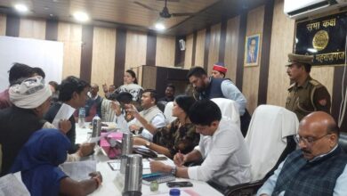 जिलाधिकारी हर्षिता माथुर