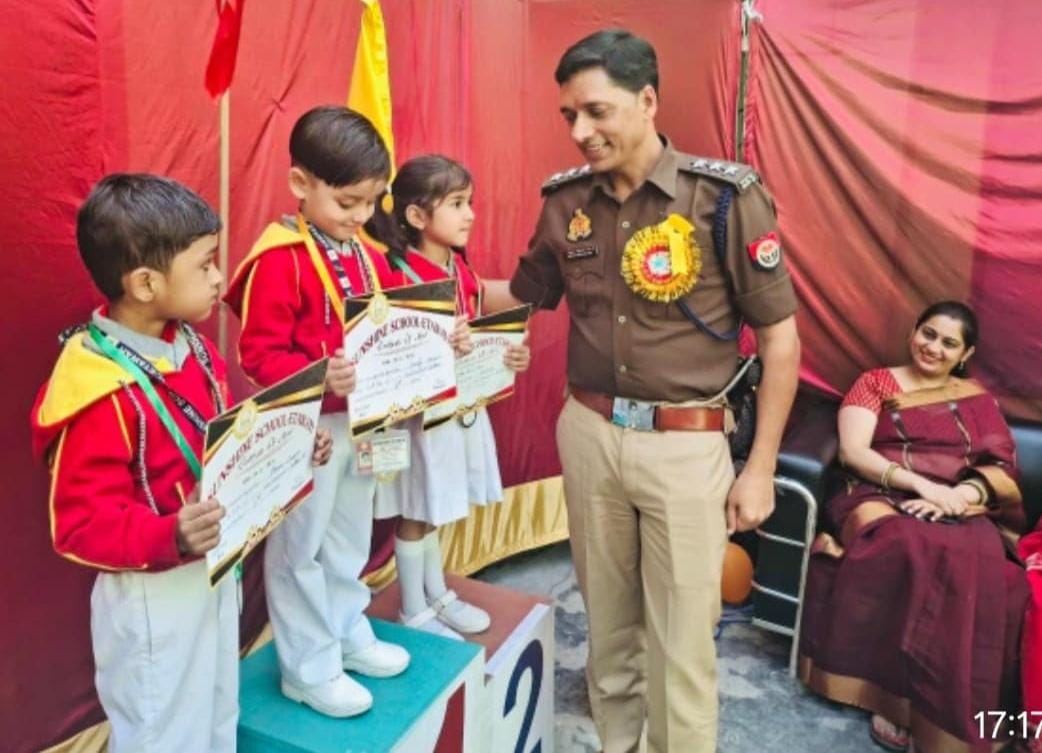 सनशाइन स्कूल में धूमधाम से मनाया बाल दिवस