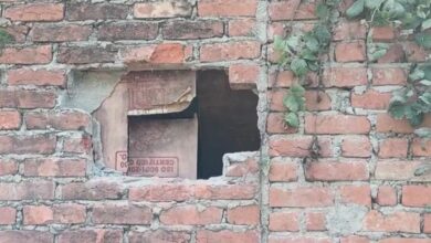 अंग्रेजी शराब की दुकान में हुई चोरी