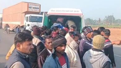 ट्रक की टक्कर