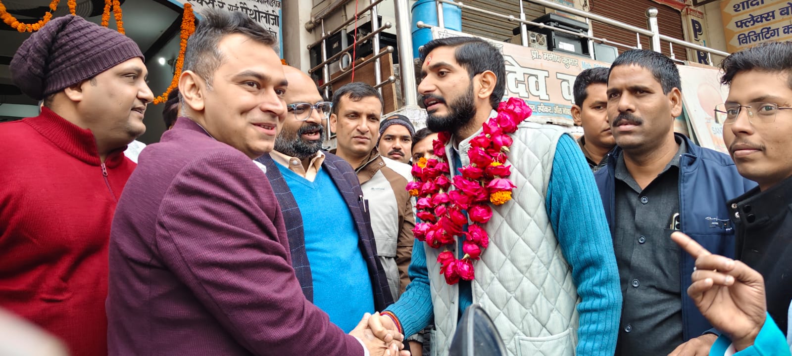 निशुल्क स्वास्थ्य शिविर