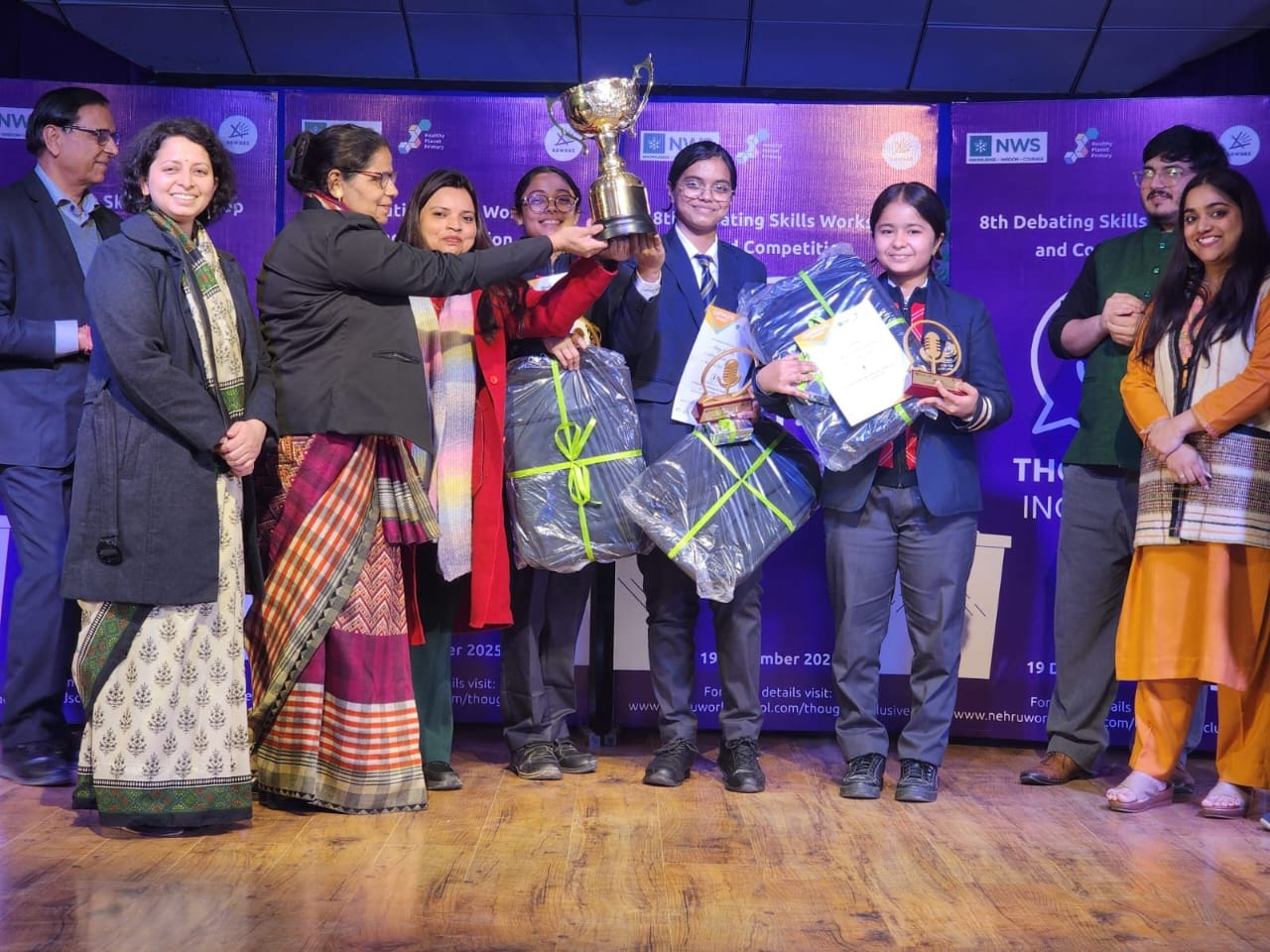नेहरू वर्ल्ड स्कूल में वाद-विवाद कौशल कार्यशाला व अंतर-विद्यालयी प्रतियोगिता का भव्य आयोजन
