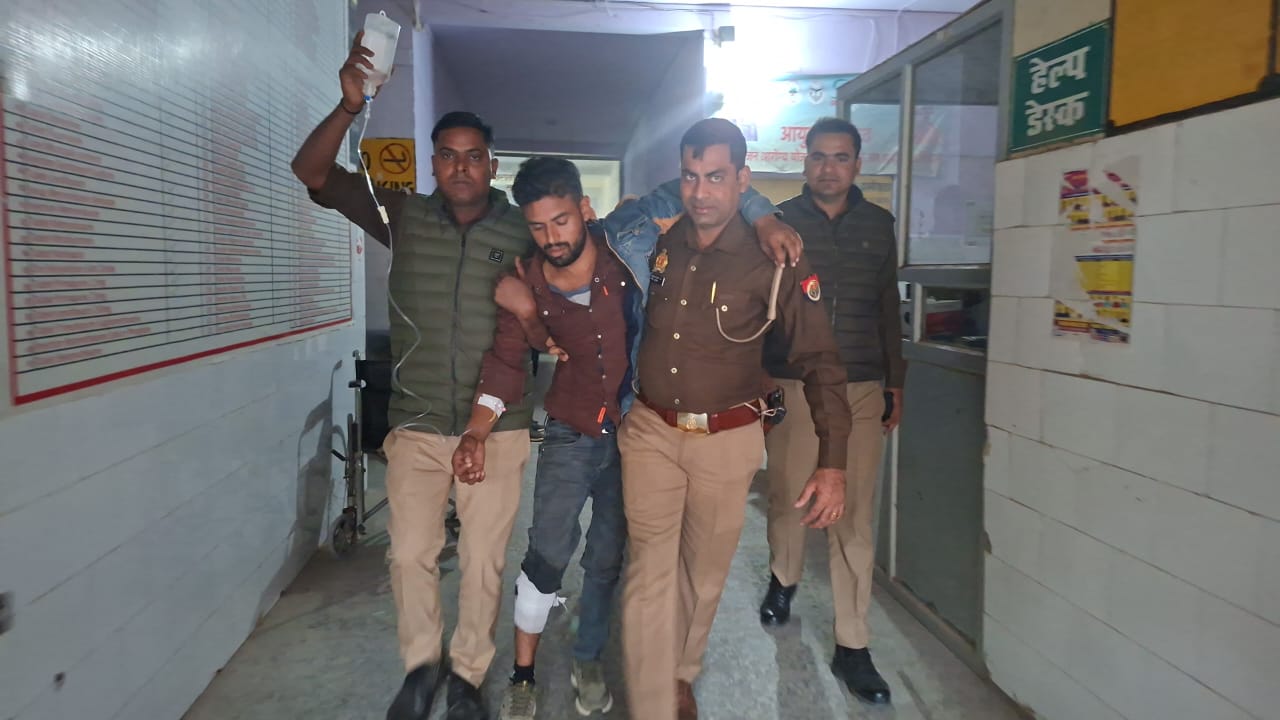 पुलिस की लुटेरे बदमाश से मुठभेड़