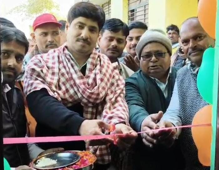 बछरोई पंचायत घर में खुली लाइब्रेरी शुरू