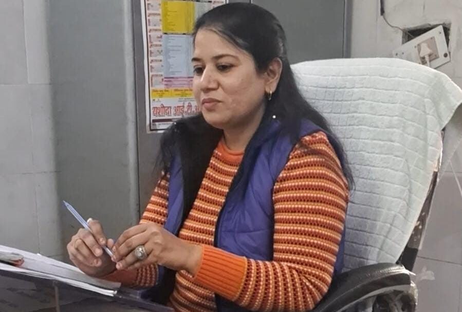 इटावा में आवारा बन्दर-कुत्तों का खूनी तांडव