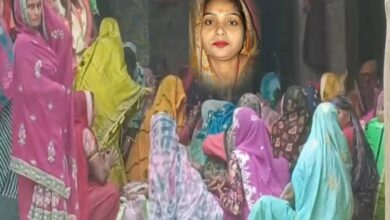 विवाहिता ने फांसी पर झूलकर की आत्महत्या