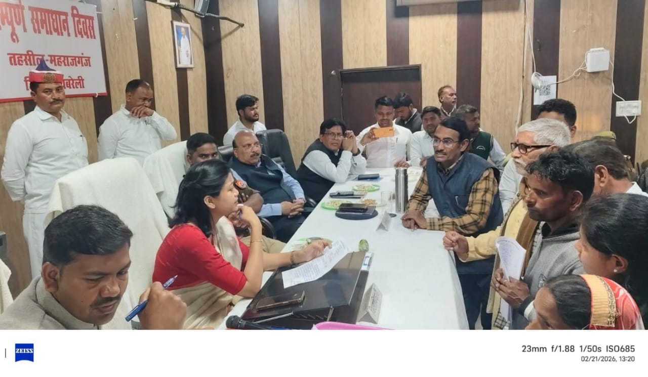 जिलाधिकारी हर्षिता माथुर