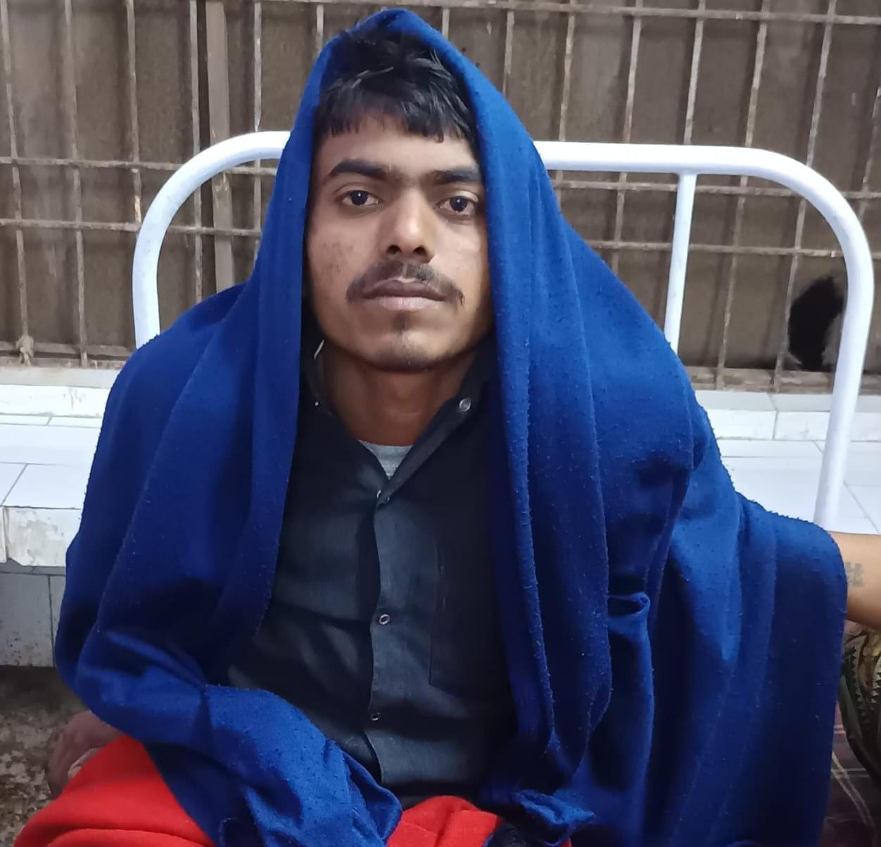 दो सड़क हादसों में दो युवक घायल: सैफई रेफर