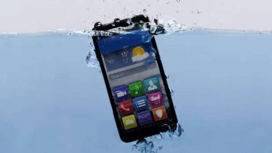mobile fell in water
