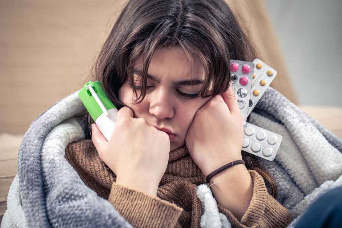 Viral Fever Symptoms In Hindi