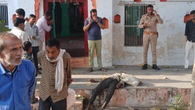 गरीब का शव में मिलने से हड़कंप, भरथना की गलियों में कबाड़ा बीनकर पलता था अपना पेट