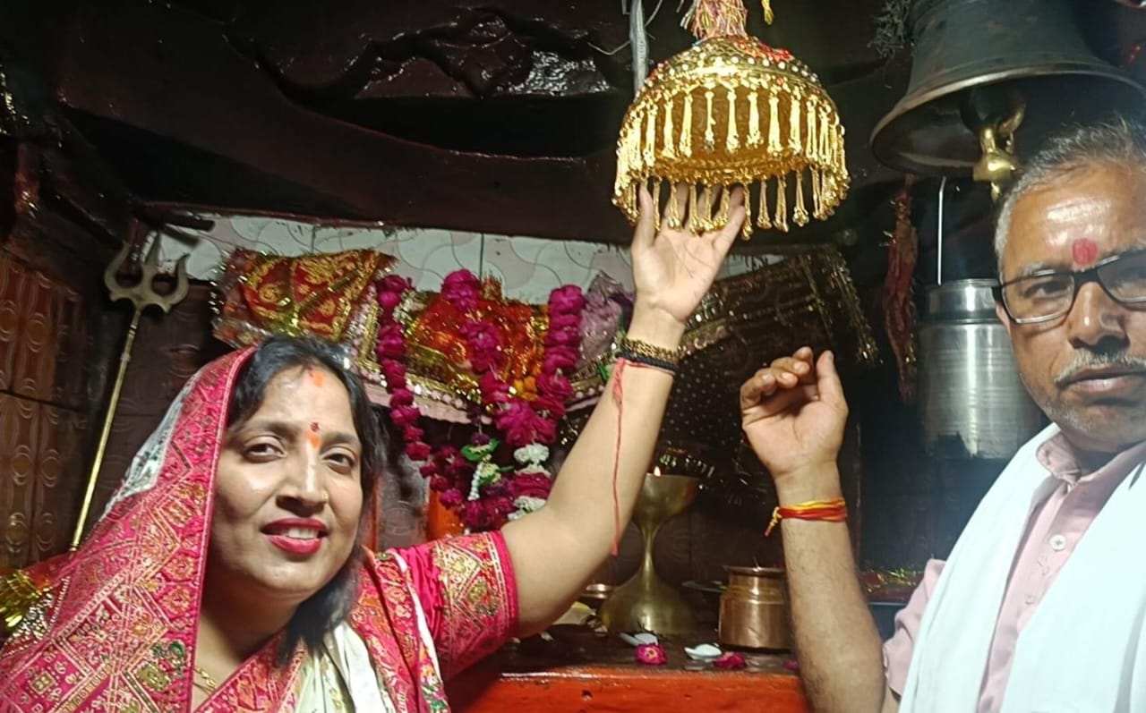 जज आरती द्विवेदी