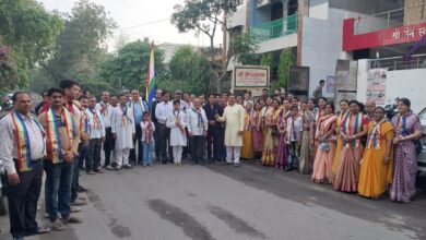 महावीर जयंती के उपलक्ष में निकाली प्रभात फेरी