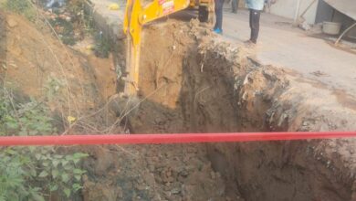 मार्ग व्यवस्था से पहले रेलवे फाटक न हो बन्द
